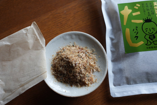 かつお本枯節と天然羅臼昆布のだしパック